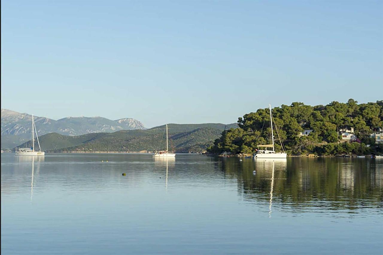 Ancora Hotel Poros Town ภายนอก รูปภาพ
