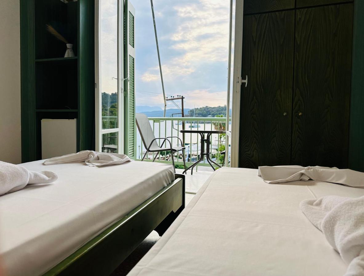Ancora Hotel Poros Town ภายนอก รูปภาพ