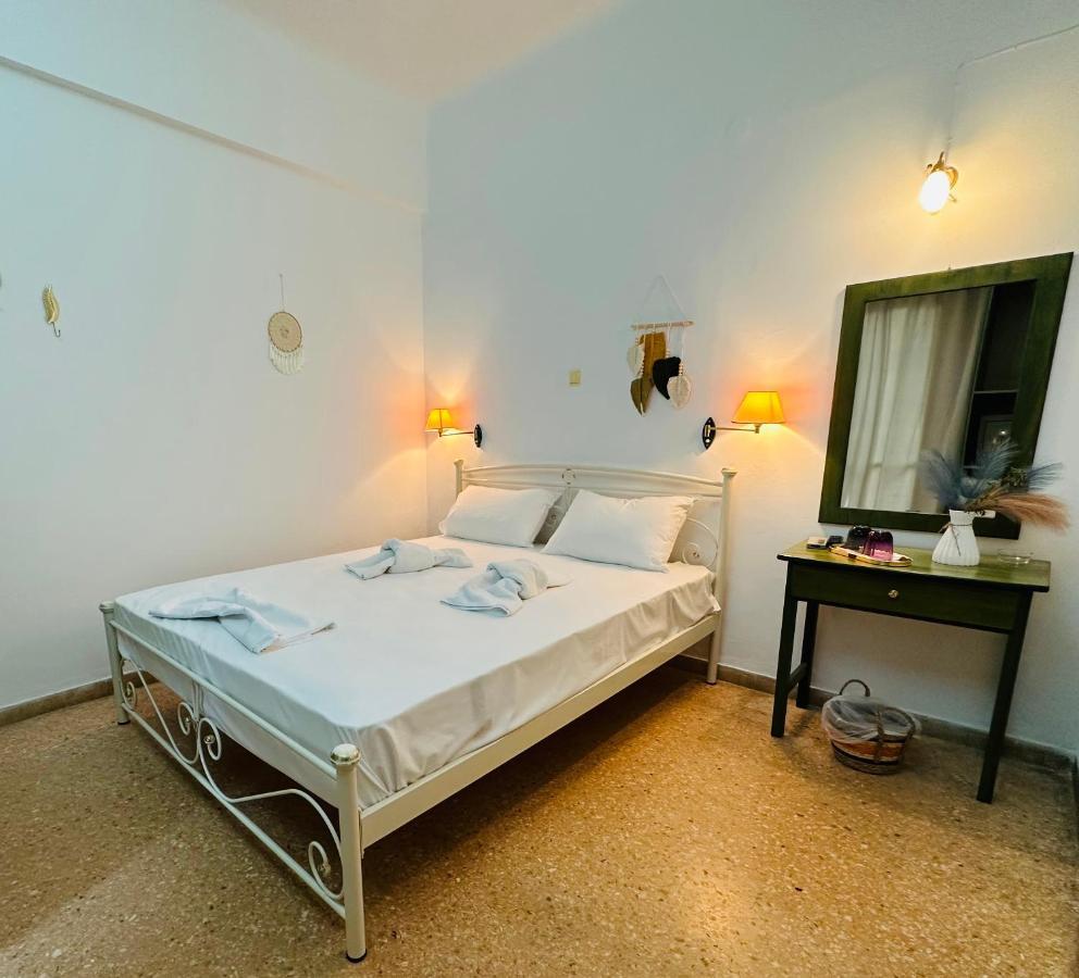 Ancora Hotel Poros Town ภายนอก รูปภาพ